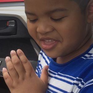 Meet your Posher, Moiad