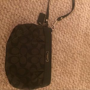 Classic Coach wristlet