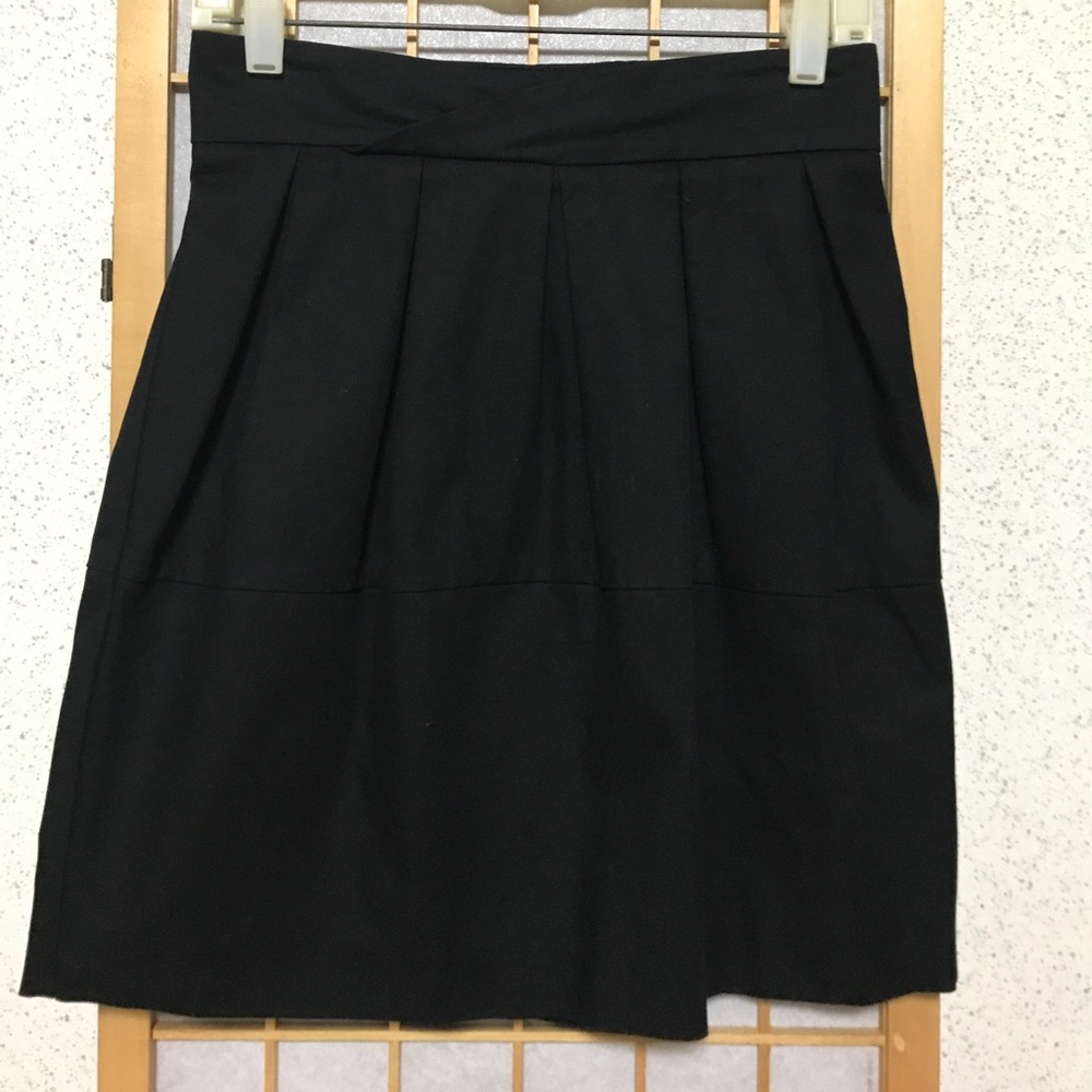 Pleated skirt