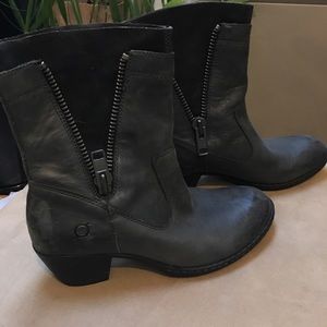 Born boots