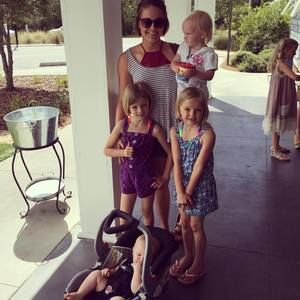 Meet your Posher, Whitney