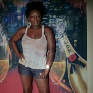 Meet your Posher, Ebony