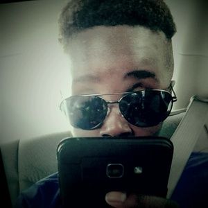 Meet your Posher, Lamar