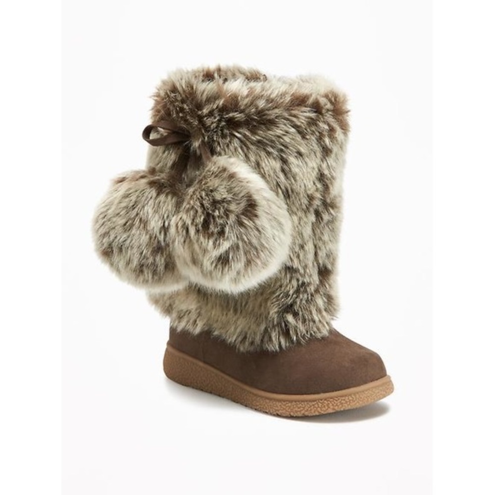 Old Navy Furry Boo Bear Hug Boots-Toddler 6