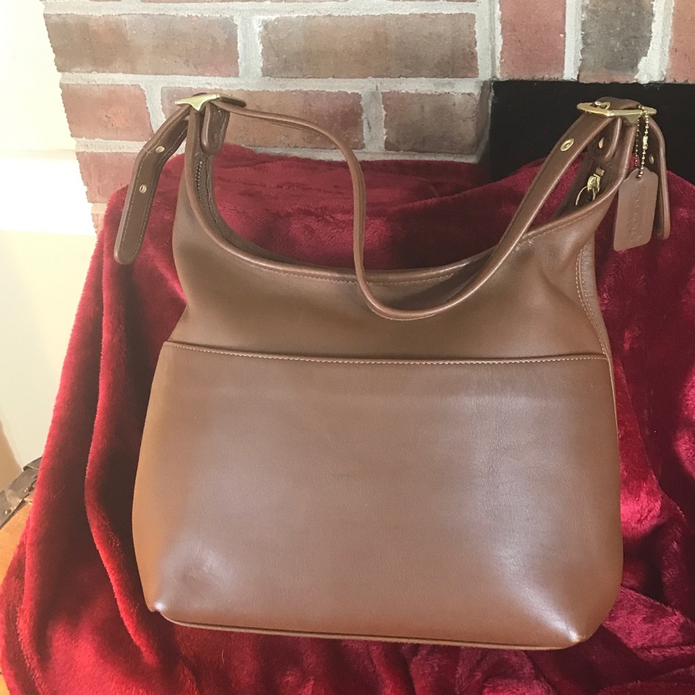Coach vintage hobo shoulder bag