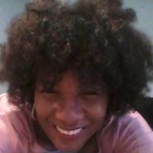 Meet your Posher, Yvette