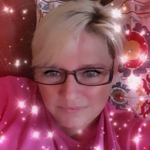 Meet your Posher, Sherry