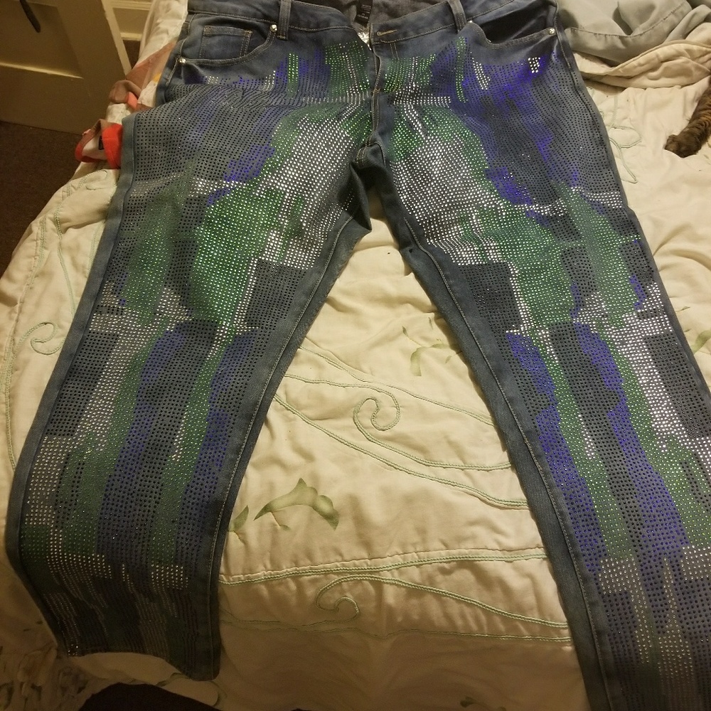 Women's jeans