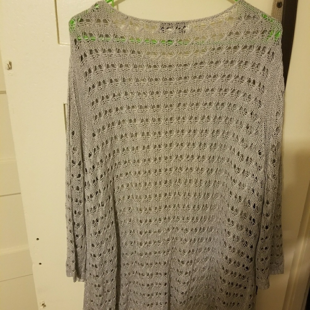 Women's sweater