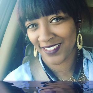 Meet your Posher, Hanifah