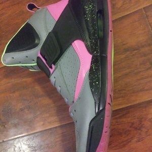 Closing my poshmark BUY NOWNike Air Jordan Flights