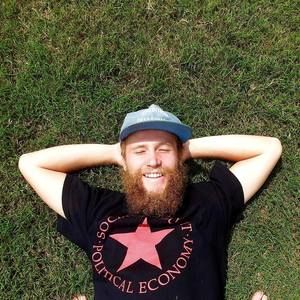 Meet your Posher, Paxton