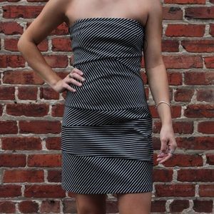 Banana Republic zig zag dress