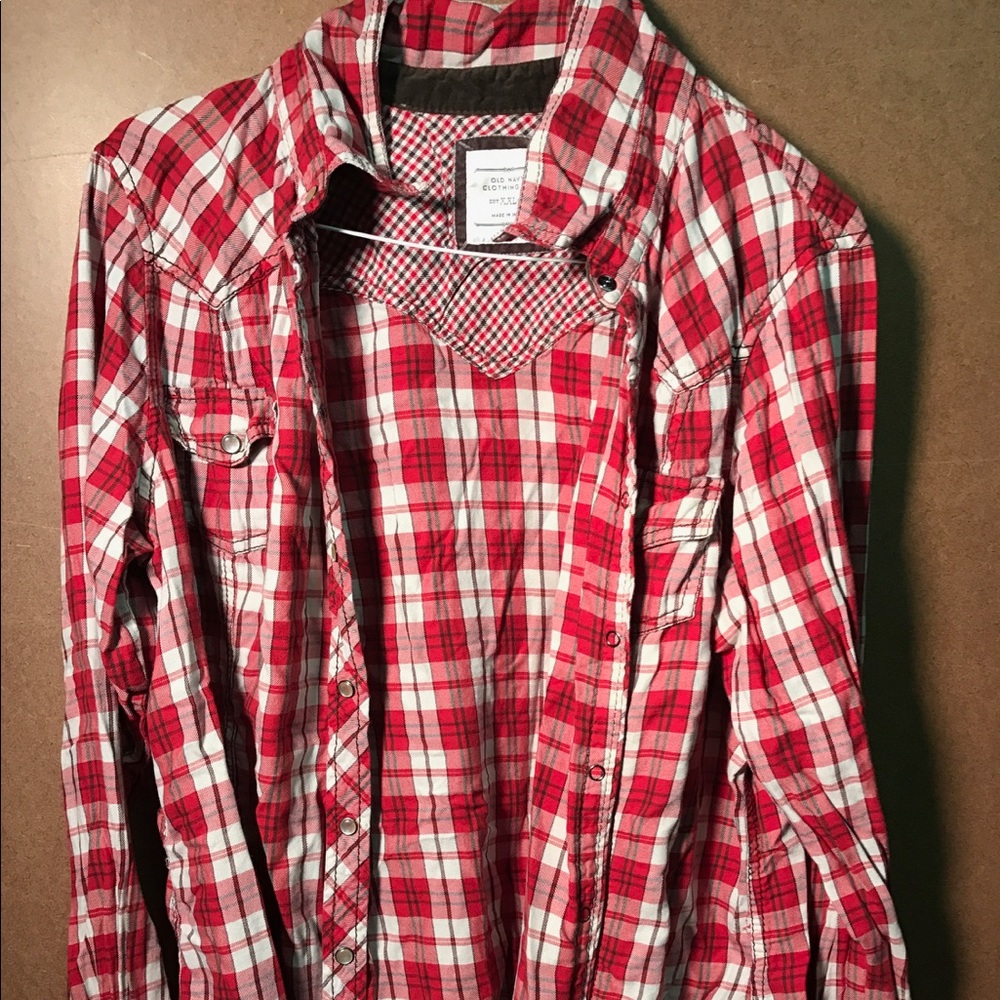 rand and white checkered old navy flannel