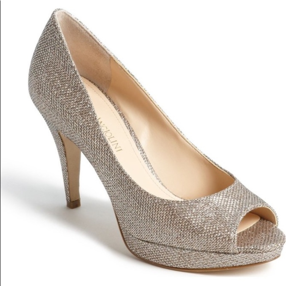 ENZO ANGIOLINI Exclusive Demario Pump Glamour Gold