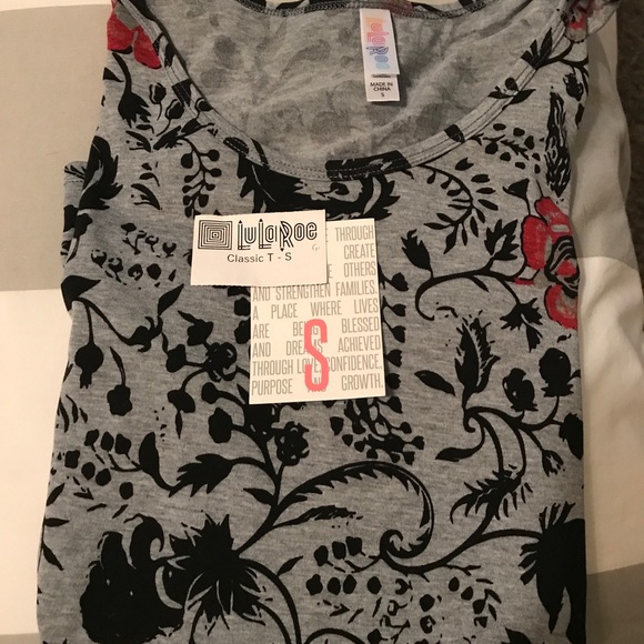 Lularoe Perfect Tee - Picture 2 of 2
