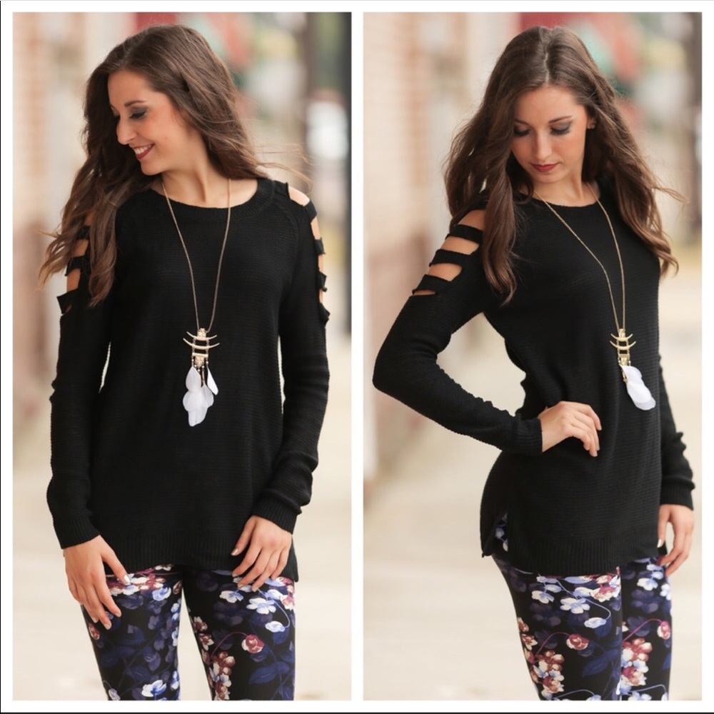 😍LAST ONE😍Infinity Raine Cut Out Sweater😍 - Picture 2 of 2