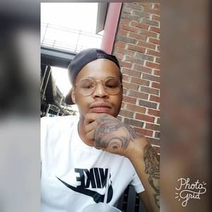 Meet your Posher, Alex