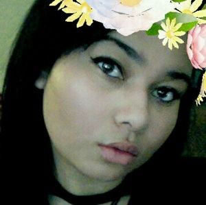 Meet your Posher, Christy