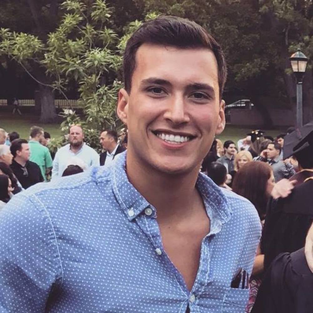 Meet your Posher, Carter