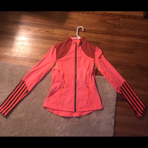 Lululemon Define Jacket - Picture 1 of 2