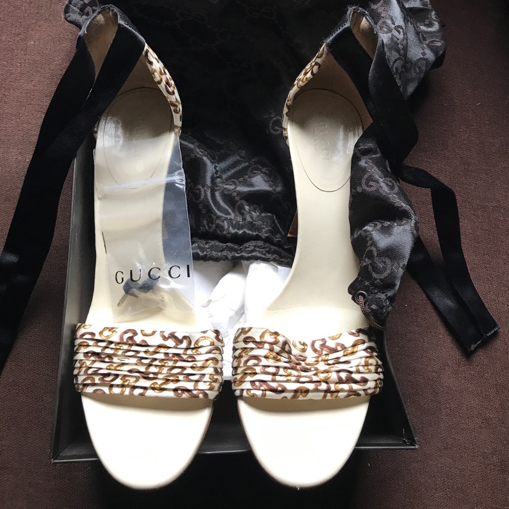 Gucci heels