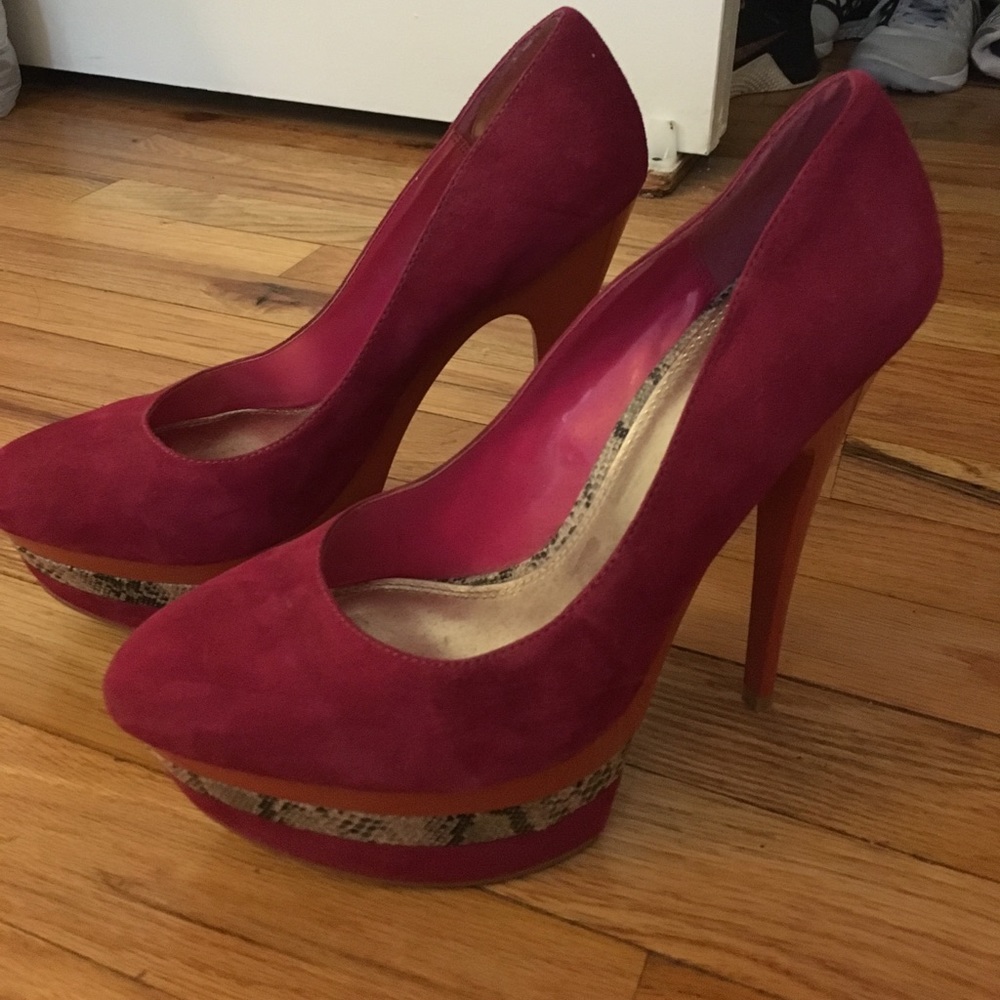 Hot pink high heels from Bakers!