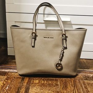 Michael Kors Medium Travel Tote Dark Taupe