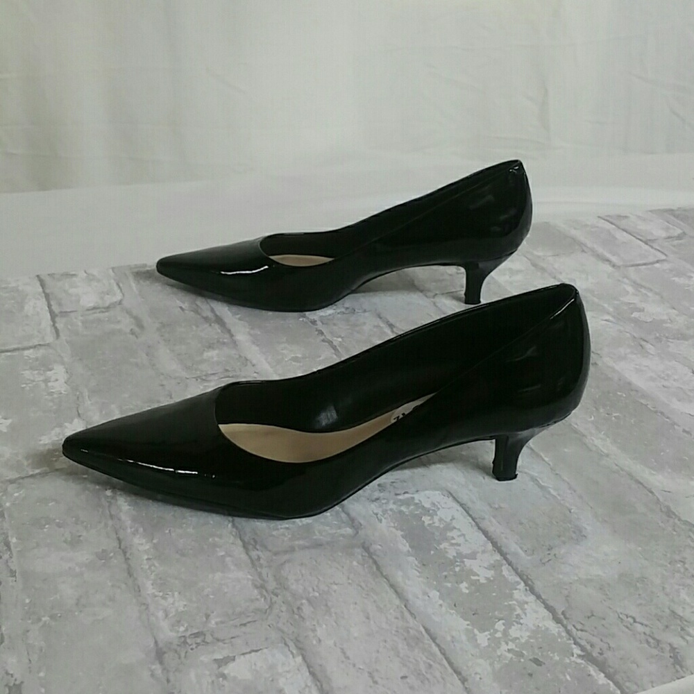 SALE!!Nine West Black Patent Dress Shoes