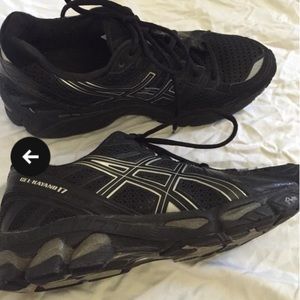 Asics women's sneakers Gel Kayano 17 size 10