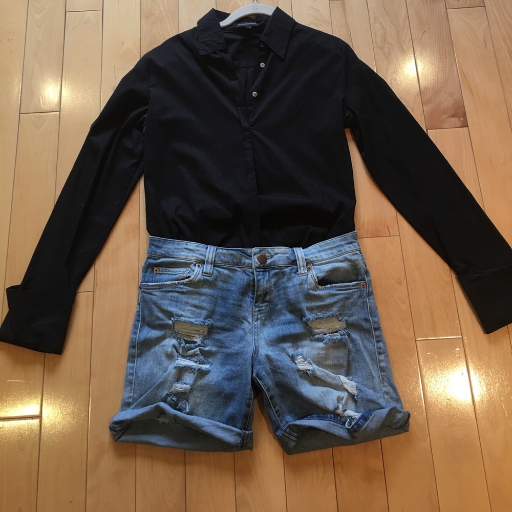 Like new button down black top - Picture 1 of 8