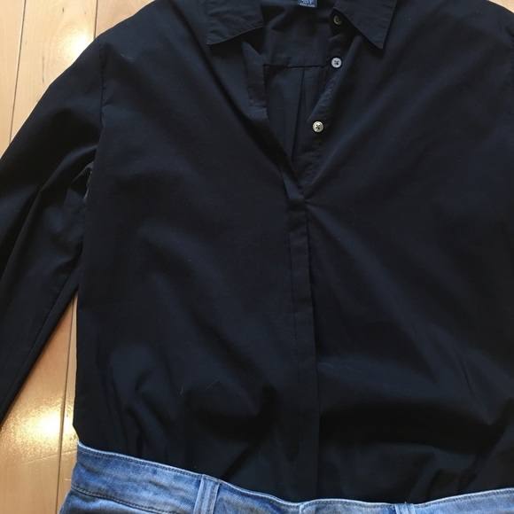 Like new button down black top - Picture 3 of 8