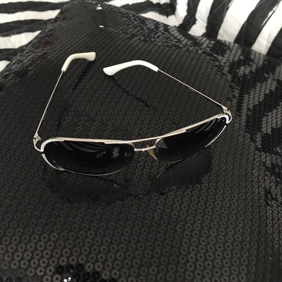 Michael Kors Sunglasses - Picture 3 of 3