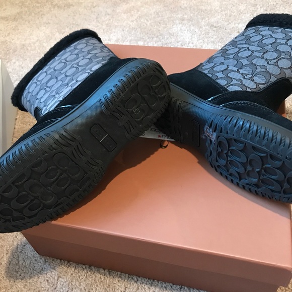 Black Coach boots - Picture 3 of 5