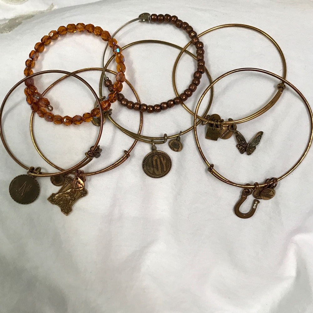 Lot of 7 Alex & Ani bracelets