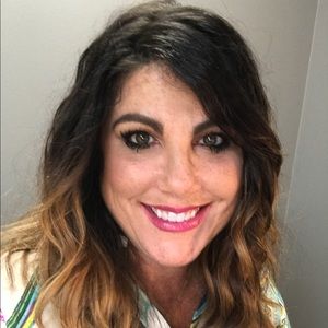 Meet your Posher, Dava