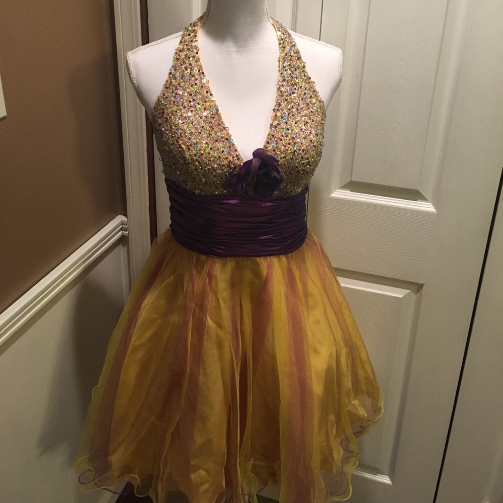 Ready for the party!! 💃🏾