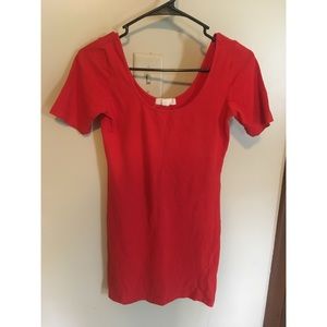 Red bodycon dress/long tight shirt