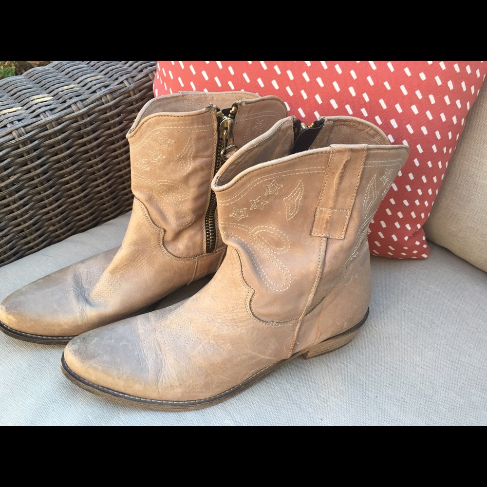 Sundance Jolisa Soft Leather Boots
