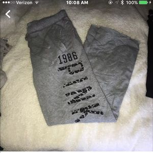 PINK boyfriend sweatpants