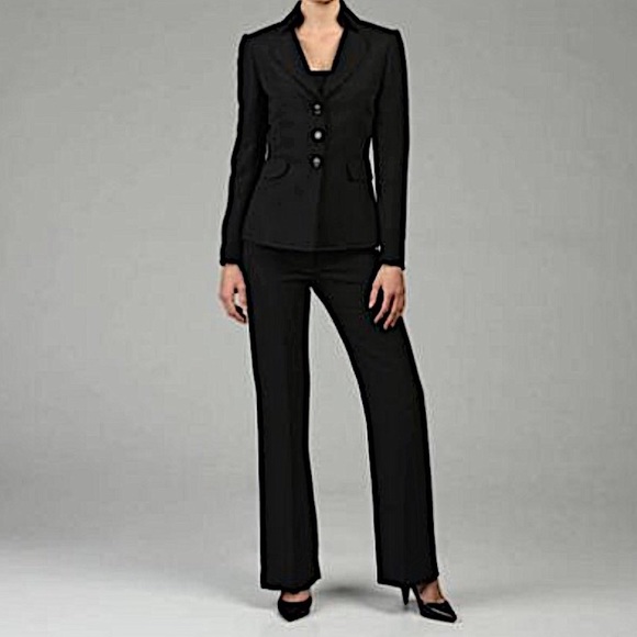 Tahari Black Pant Suit Set Size 6 - Picture 1 of 8