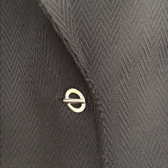 Tahari Black Pant Suit Set Size 6 - Picture 4 of 8