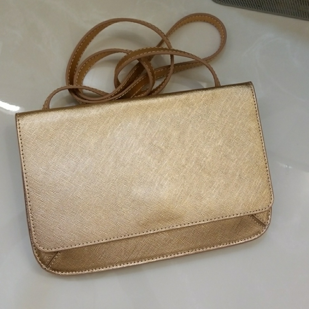 Banana republic crossbody