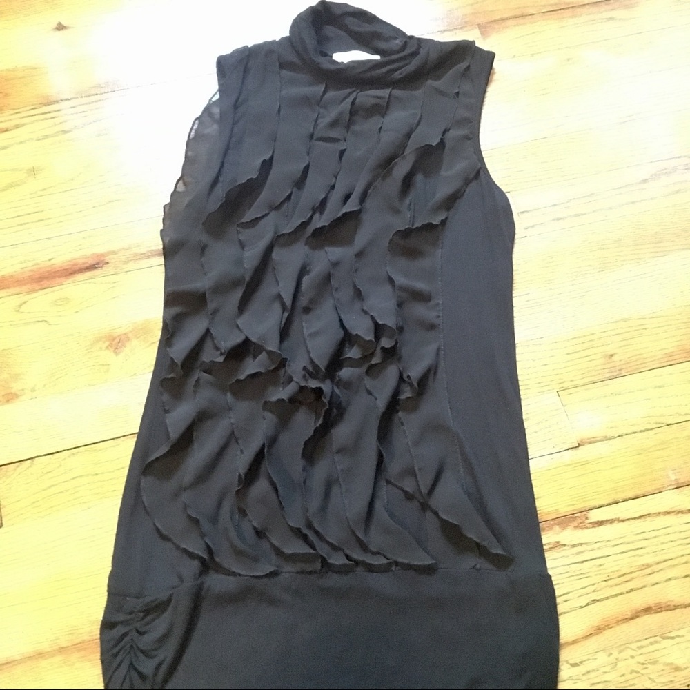 Kenaf black sleeveless mock neck top