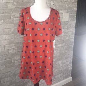 New Lularoe Classic Tee