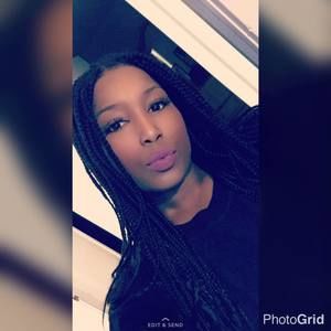 Meet your Posher, Kamia