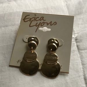 NWOT Erica Lyon's Macy's Gold Dangle Earring