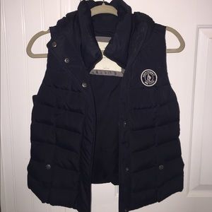 A&F puff vest
