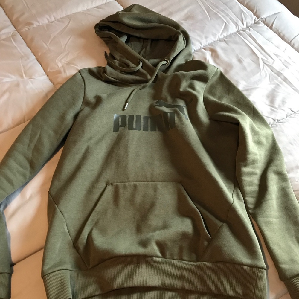 MD Puma Hoodie