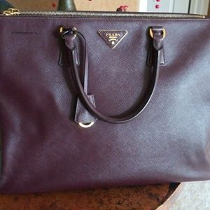 PRADA PURSE AUTHENTIC PRADA PURSE AUTHENTIC
